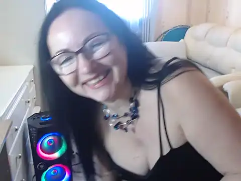 Alma44 online show from 02.11.26