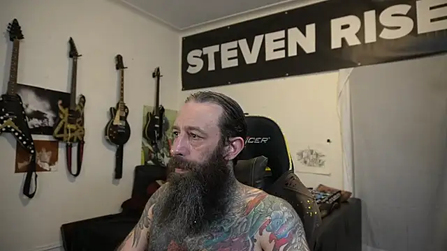 Snapshot of StevenRiseNYC chatting on 07.11.26 StevenRiseNYC online show from 07.11.26