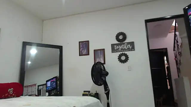 BombasticASSXXX online show from 07.12.26
