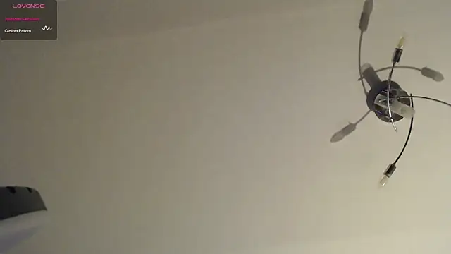 Snapshot of robertsoyummy chatting on 03.04.26 robertsoyummy online show from 03.04.26