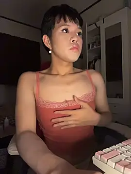 Snapshot of Plaxtique chatting on 01.08.26 Plaxtique online show from 01.08.26