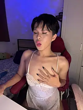 Snapshot of Plaxtique chatting on 03.31.26 Plaxtique online show from 03.31.26