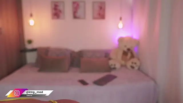 amelie gonzalez online show from 09.22.25