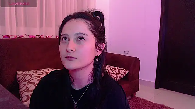 Snapshot of AlissonnFoxx chatting on 02.27.25 AlissonnFoxx online show from 02.27.25