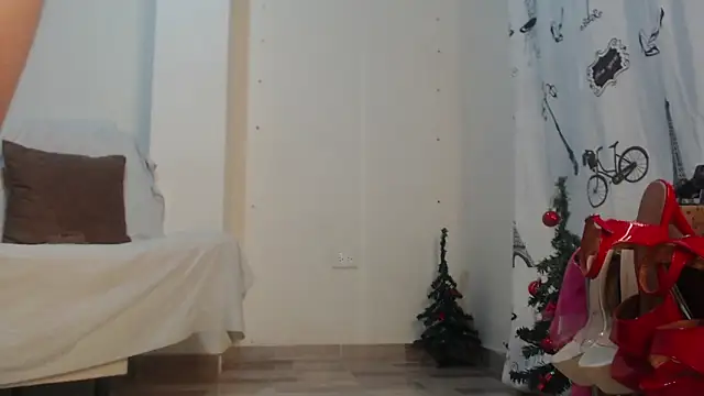 ammarahot7777 online show from 12.04.25