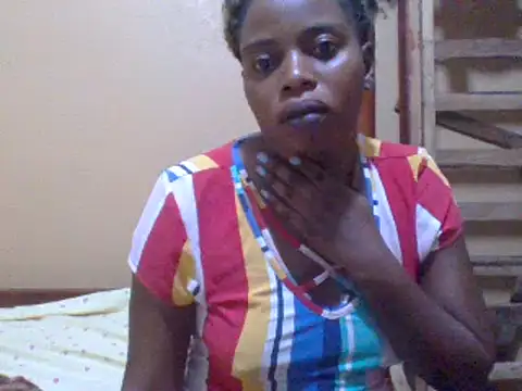 Snapshot of sweetbabra1 chatting on 03.03.25 sweetbabra1 online show from 03.03.25