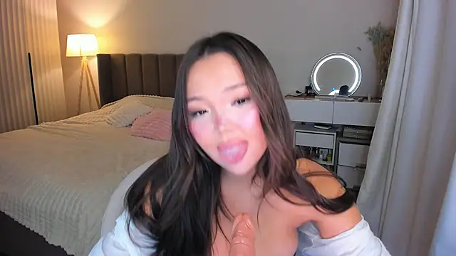 Anni  cute online show from 05.29.26