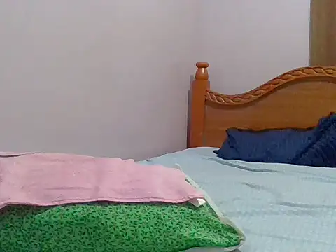 sweet-fancy online show from 02.12.26