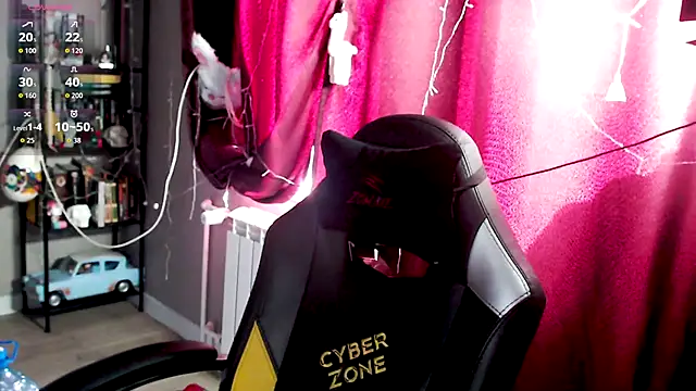 Snapshot of so_cute777 chatting on 10.03.25 so cute777 online show from 10.03.25