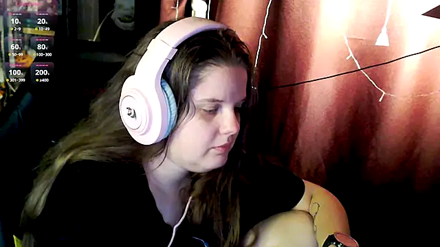 Snapshot of so_cute777 chatting on 11.10.25 so cute777 online show from 11.10.25