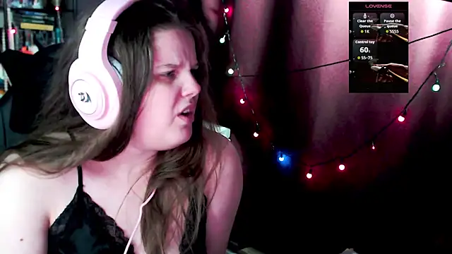 Snapshot of so_cute777 chatting on 12.02.25 so cute777 online show from 12.02.25