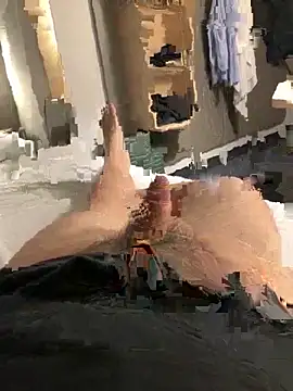 Snapshot of neugrg chatting on 10.12.25 neugrg online show from 10.12.25