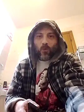 Snapshot of coppiasenzacensura chatting on 02.15.26 coppiasenzacensura online show from 02.15.26