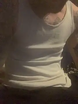 Snapshot of PIercingBoy38 chatting on 02.18.25 PIercingBoy38 online show from 02.18.25