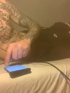 Snapshot of PIercingBoy38 chatting on 02.19.25 PIercingBoy38 online show from 02.19.25