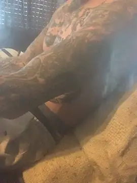 Snapshot of PIercingBoy38 chatting on 02.23.25 PIercingBoy38 online show from 02.23.25