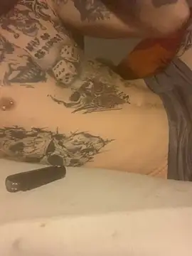 Snapshot of PIercingBoy38 chatting on 02.27.25 PIercingBoy38 online show from 02.27.25