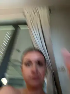 Bella-Tight online show from 05.18.26