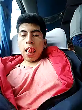 Snapshot of Alexander9827 chatting on 01.23.25 Alexander9827 online show from 01.23.25