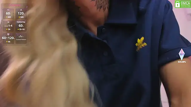 Snapshot of Miss_sagitario chatting on 03.11.25 Miss sagitario online show from 03.11.25