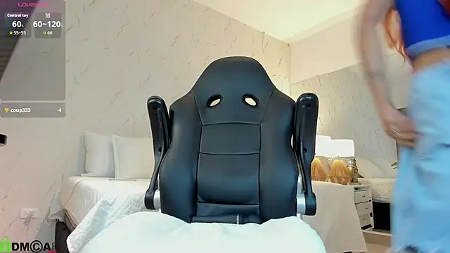 Snapshot of Miss_sagitario chatting on 11.05.25 Miss sagitario online show from 11.05.25