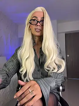 Miss sagitario online show from 05.21.26
