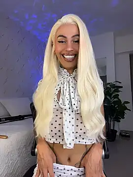 Snapshot of Miss_sagitario chatting on 07.22.26 Miss sagitario online show from 07.22.26