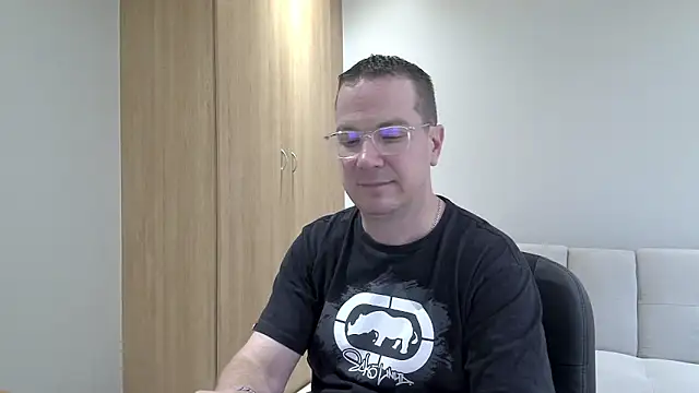 BrettJ81 online show from 11.12.25