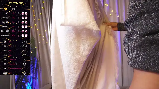 1reisatumi  online show from 11.06.25