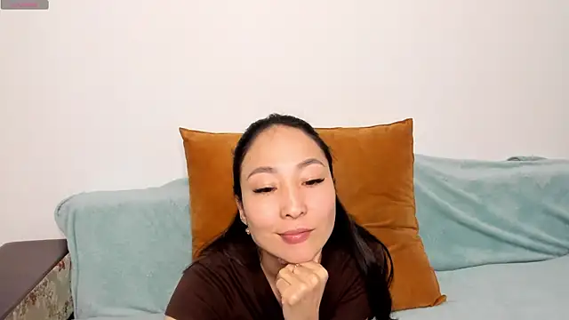 1reisatumi  online show from 04.25.26