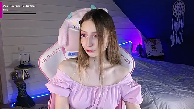 Evie Ro online show from 06.29.26