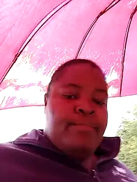 Snapshot of DarkBbw201 chatting on 12.14.25 DarkBbw201 online show from 12.14.25