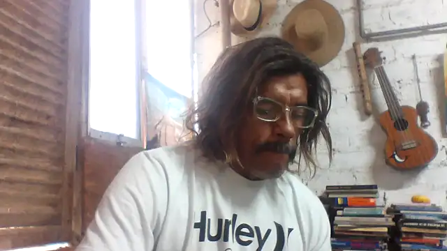Snapshot of kvr27 chatting on 06.29.26 kvr27 online show from 06.29.26