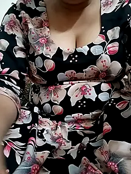 Snapshot of 09punjabi chatting on 02.25.25 09punjabi online show from 02.25.25