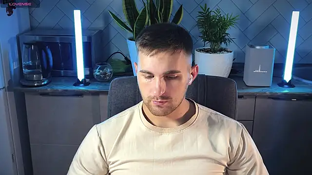 Sweeet  boy online show from 12.30.24