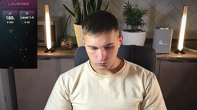 Sweeet  boy online show from 12.30.24