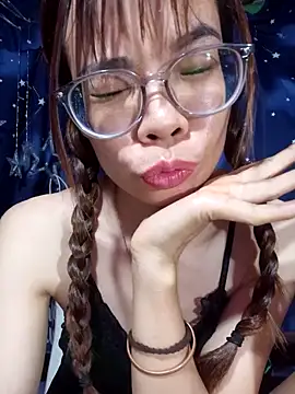   Mai-love19   online show from 05.25.26