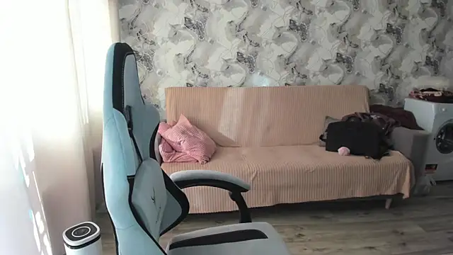 Lis Kollen online show from 09.30.25