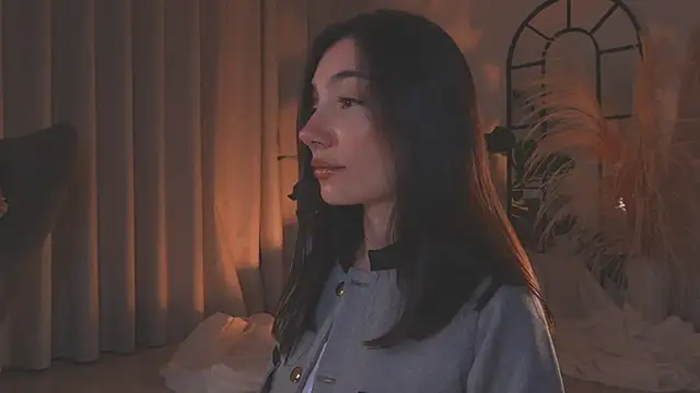 AmyArmstrong online show from 09.29.25