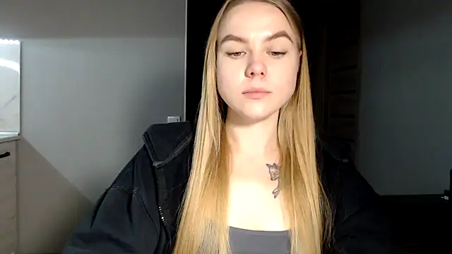 Snapshot of Sunbeam_ chatting on 02.17.25 Sunbeam online show from 02.17.25