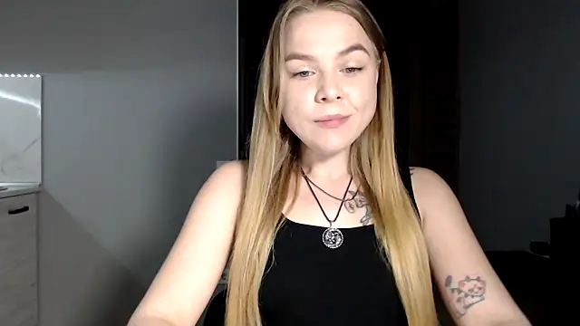 Snapshot of Sunbeam_ chatting on 04.01.26 Sunbeam online show from 04.01.26