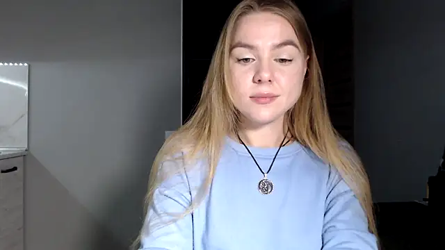 Snapshot of Sunbeam_ chatting on 04.12.26 Sunbeam online show from 04.12.26