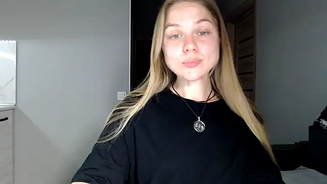 Snapshot of Sunbeam_ chatting on 05.15.26 Sunbeam online show from 05.15.26