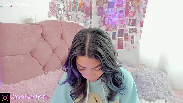 natalie jaensen online show from 03.14.25