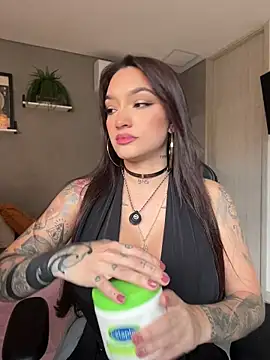 DaniDusan  online show from 04.30.26