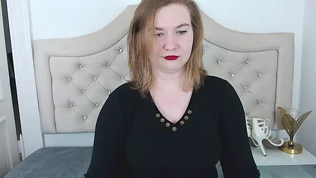 LaraDream online show from 01.08.25