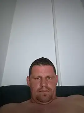 Snapshot of zagi3m23 chatting on 06.18.26 zagi3m23 online show from 06.18.26