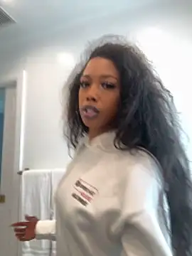 mismialove online show from 05.01.26