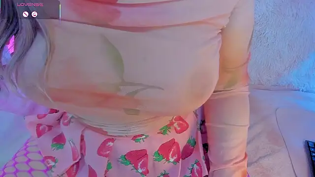 Snapshot of Blessed_Insomnia chatting on 02.25.26 Blessed Insomnia online show from 02.25.26